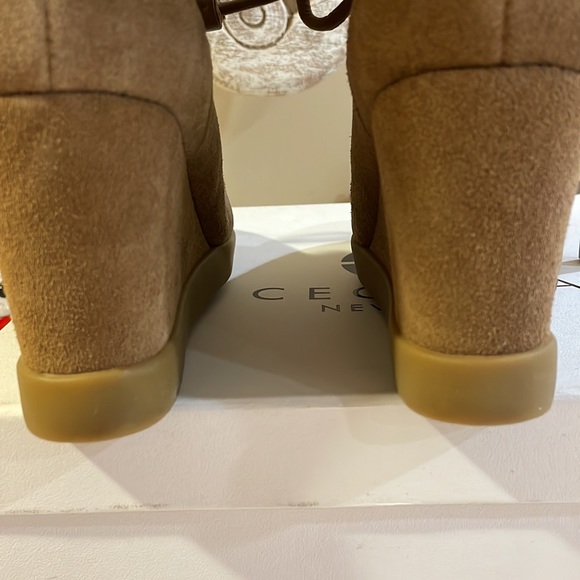 CECELIA NEW YORK | Shoes | Cecelia New York Genuine Fox Fur  Cecelia New York Genuine Fox Fur Holly Bootie